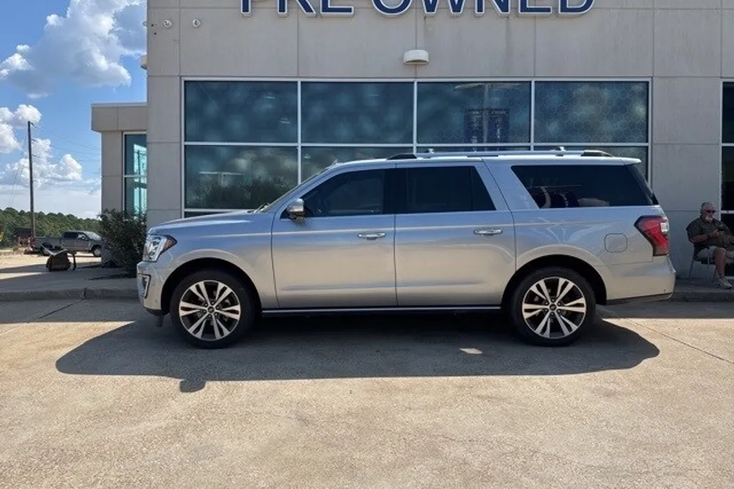 2021 Ford Expedition MAX Limited photo 1
