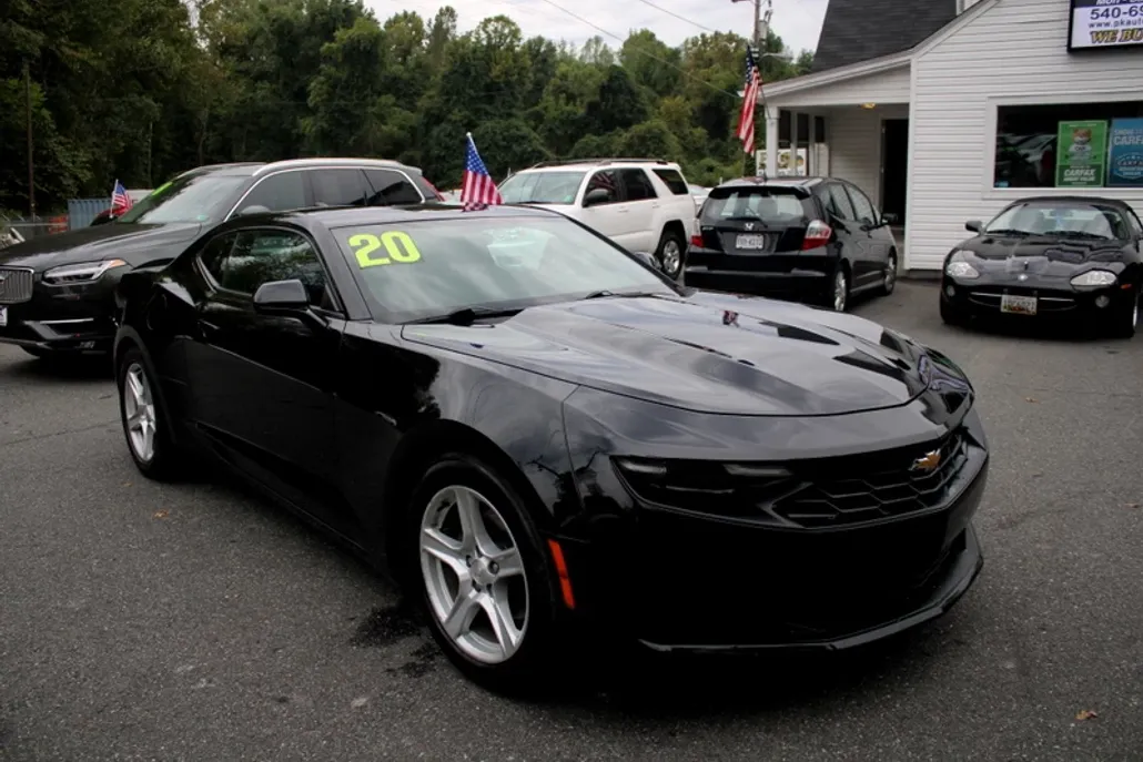 2020 Chevrolet Camaro 1LS 1LT photo 1