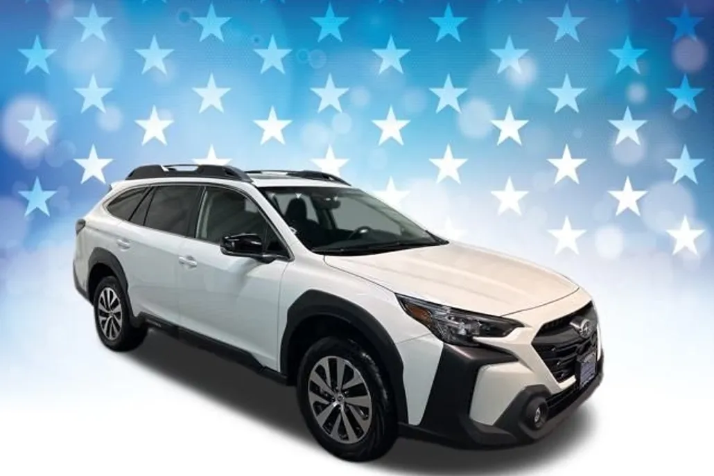 2025 Subaru Outback Premium photo 1