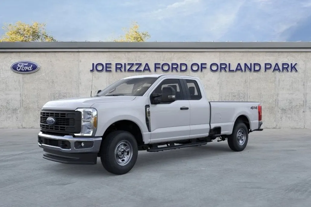 2025 Ford F-250 photo 1