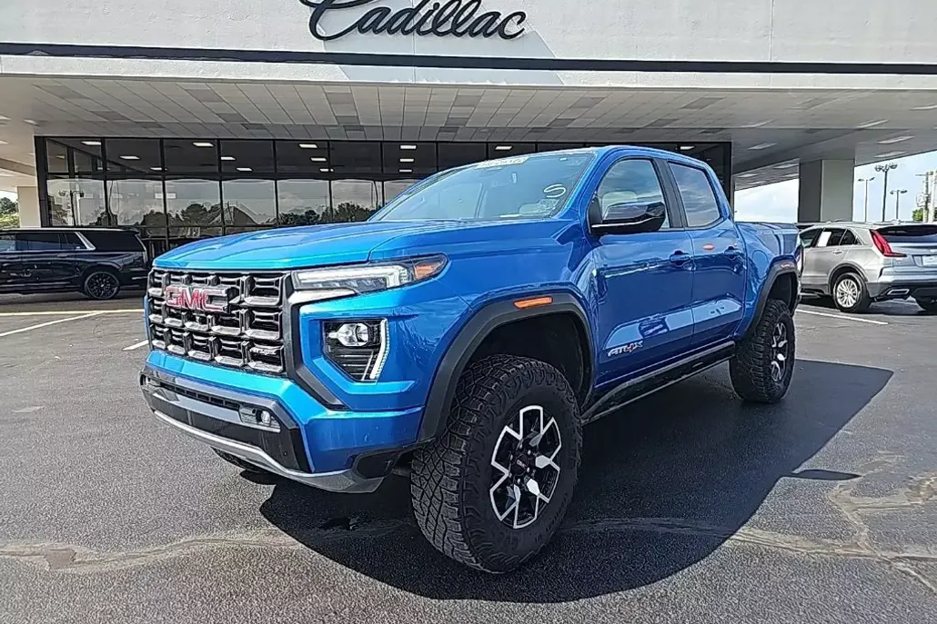 2024 Gmc Canyon AT4X photo 1