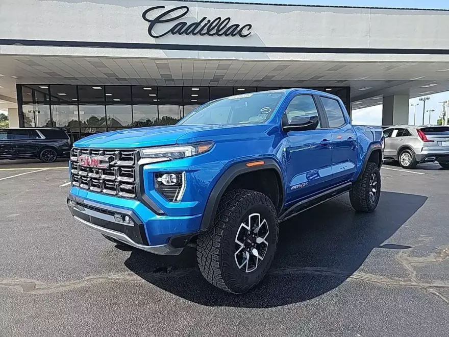 2024 Gmc Canyon AT4X photo 1