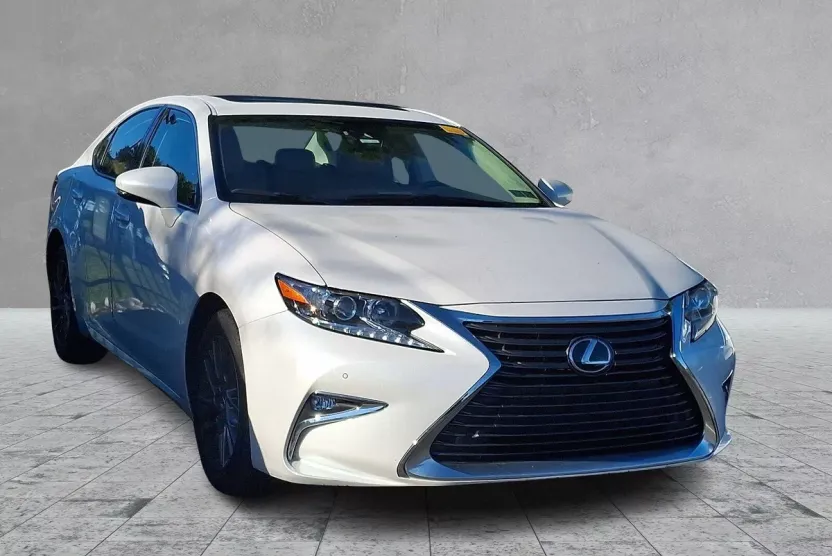 2018 Lexus ES 350 photo 1