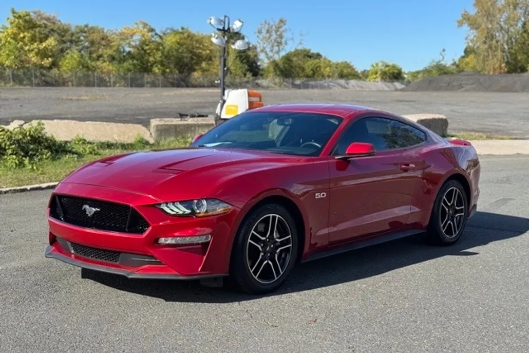 2020 Ford Mustang GT Premium photo 1