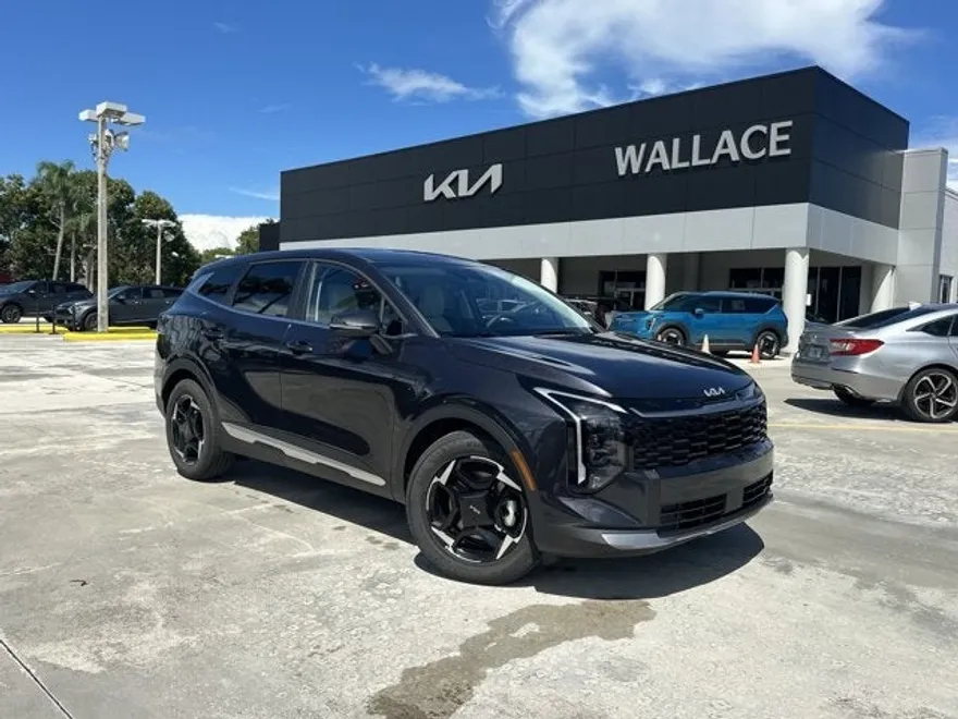 2026 Kia Sportage EX photo 1