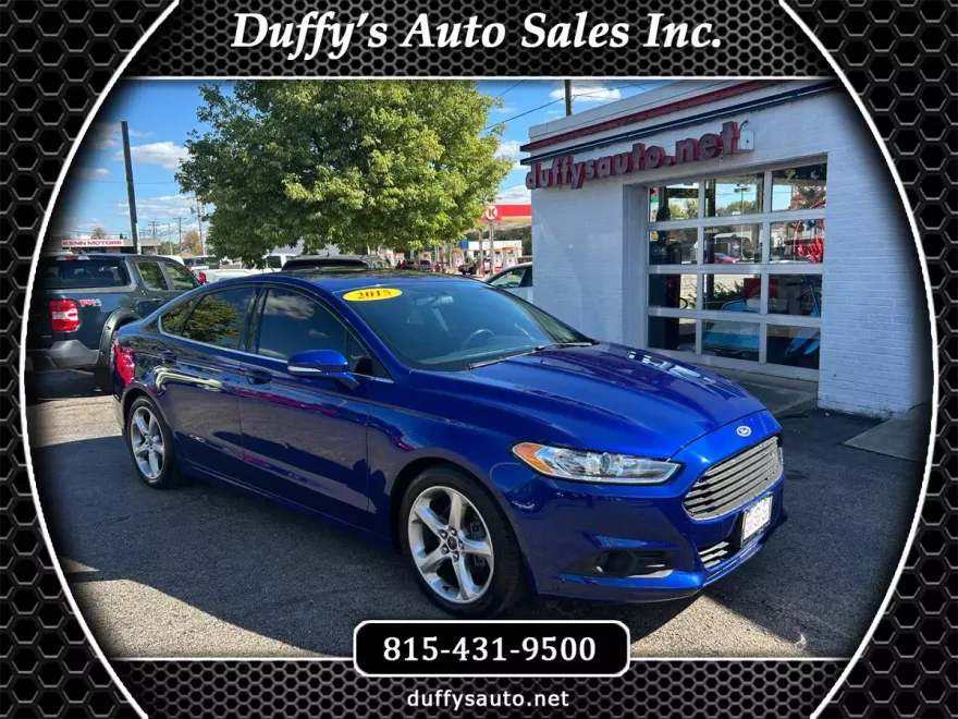 2015 Ford Fusion SE photo 1
