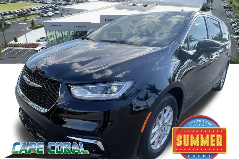 2025 Chrysler Pacifica photo 1