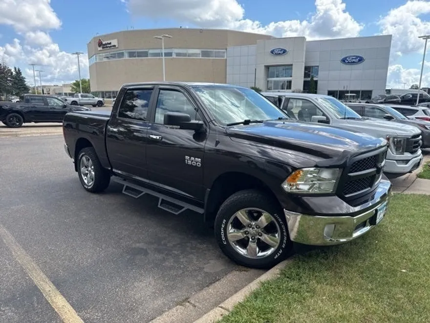 2017 Ram 1500 Big Horn photo 1