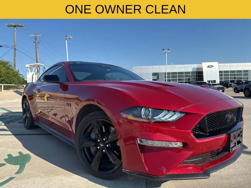 2023 Ford Mustang GT Premium photo 1