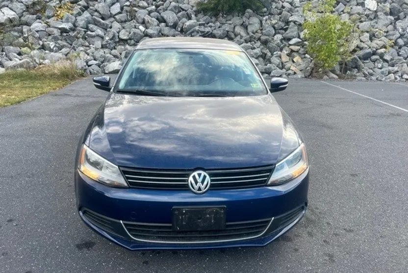2014 Volkswagen Jetta 2.0 TDI photo 1