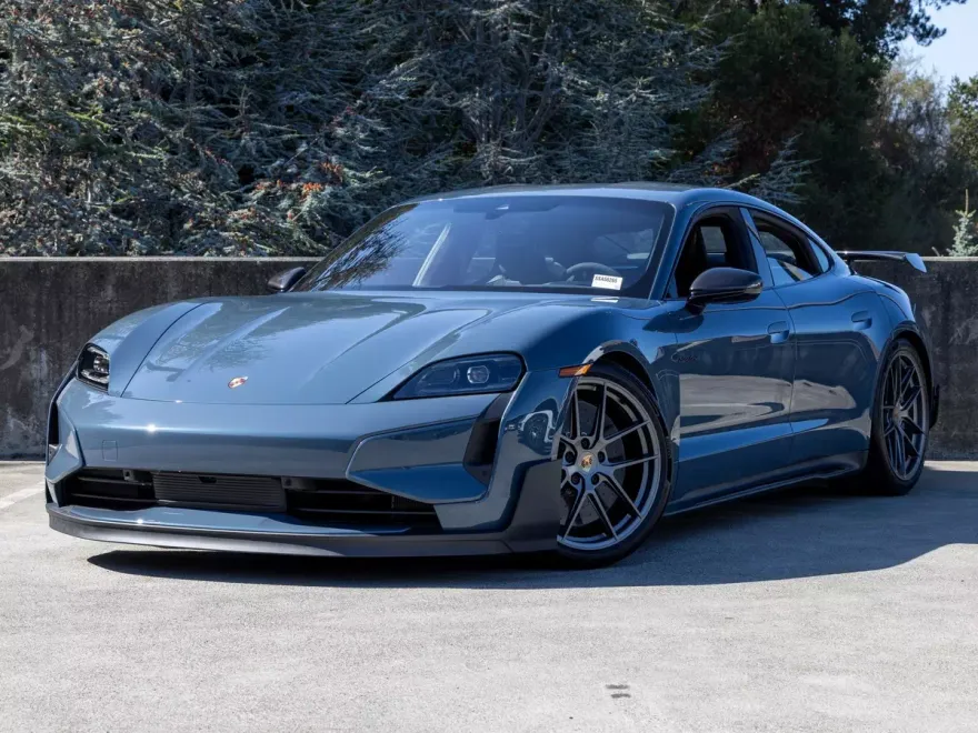 2025 Porsche Taycan Turbo GT Weissach Package photo 1
