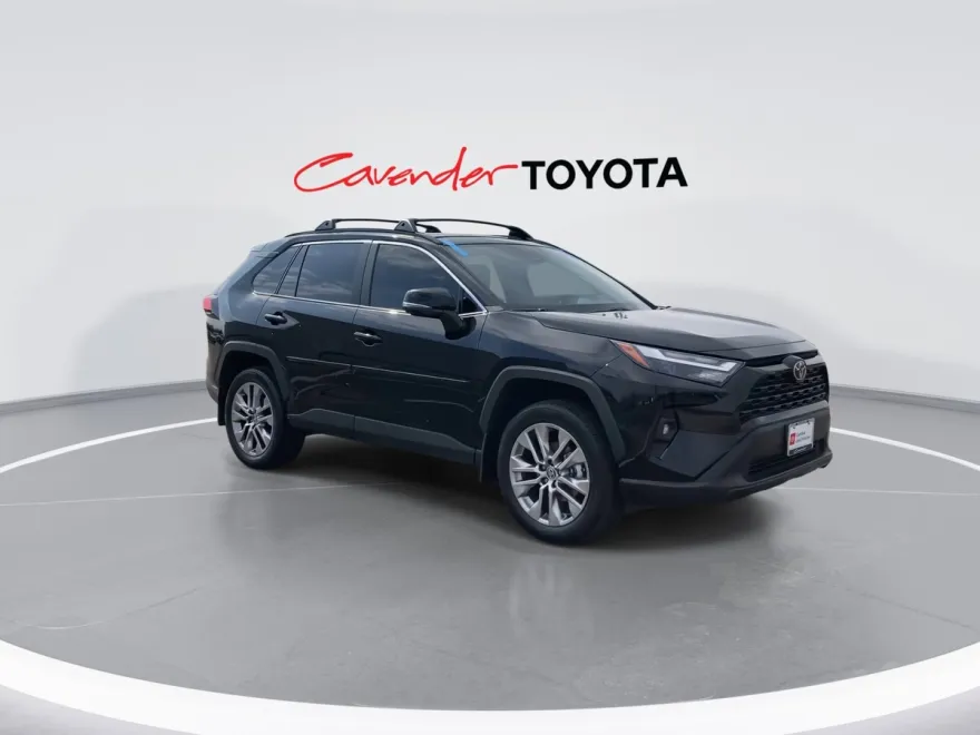 2025 Toyota RAV4 XLE Premium photo 1