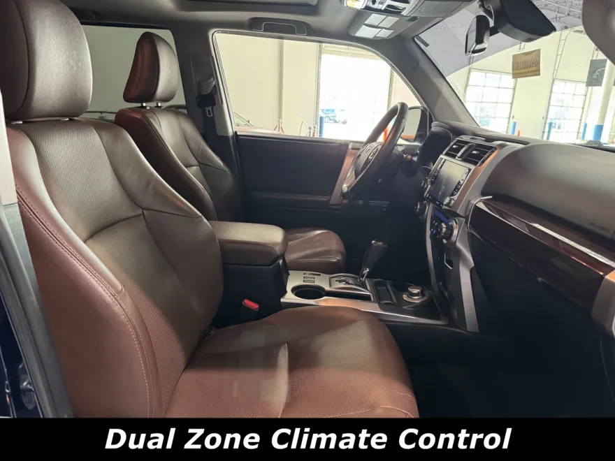 2020 Toyota 4Runner Limited 4WD photo 1