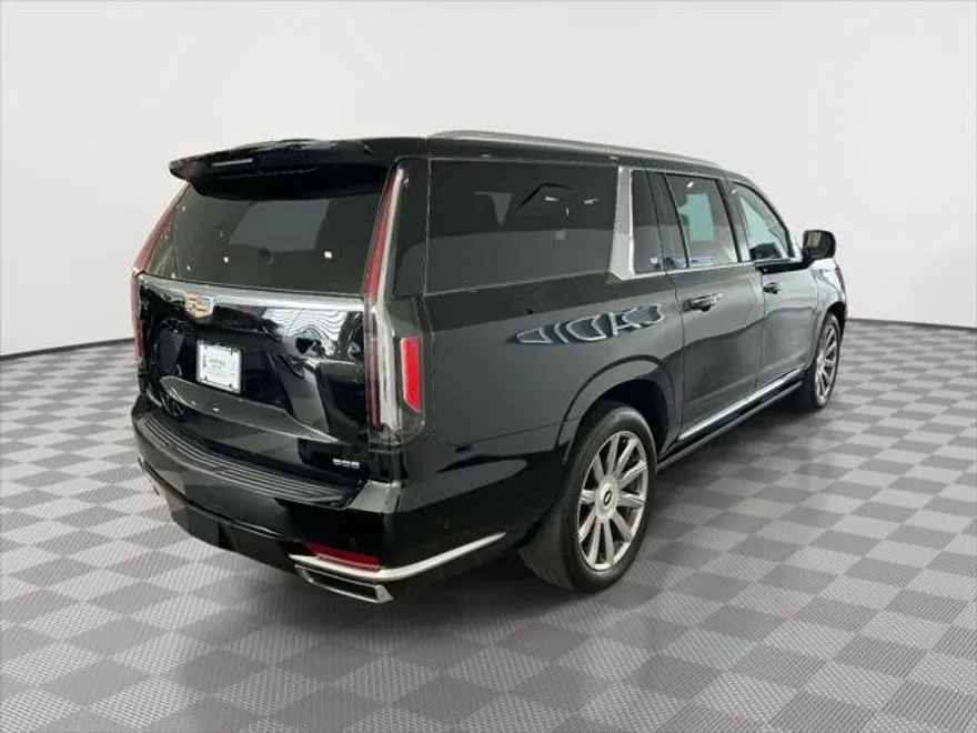 2024 Cadillac Escalade ESV Premium Luxury Platinum photo 1