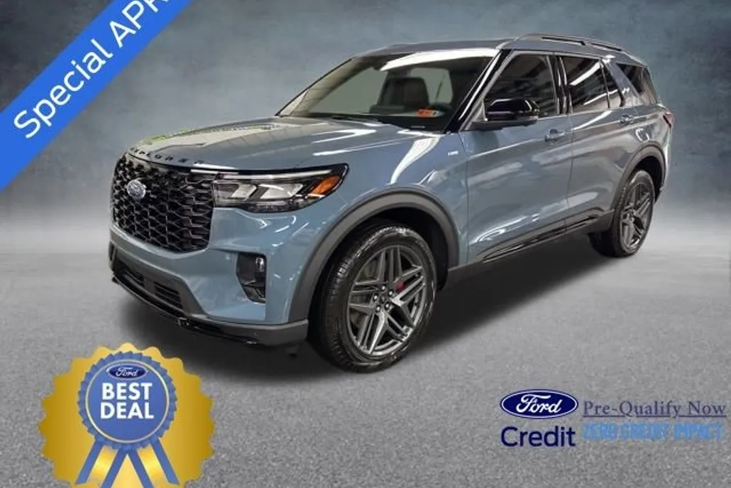 2025 Ford Explorer ST-Line photo 1