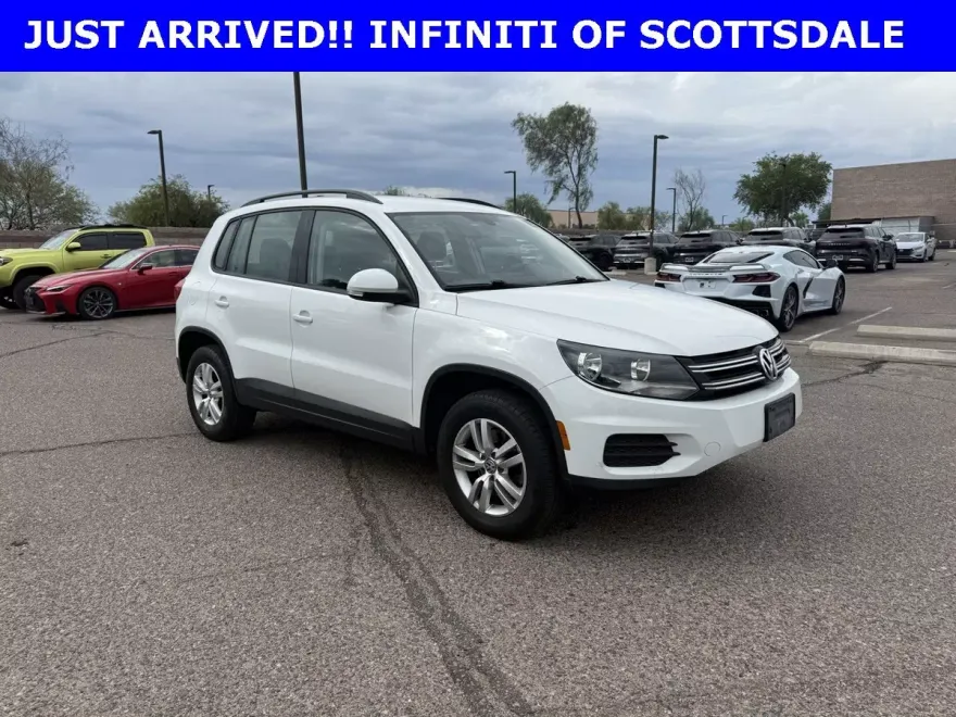 2017 Volkswagen Tiguan S Limited photo 1