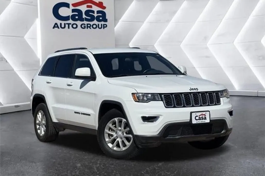2021 Jeep Grand Cherokee Laredo E photo 1