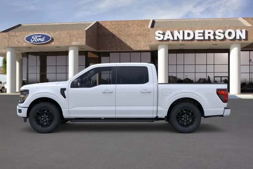 2025 Ford F-150 XLT photo 1