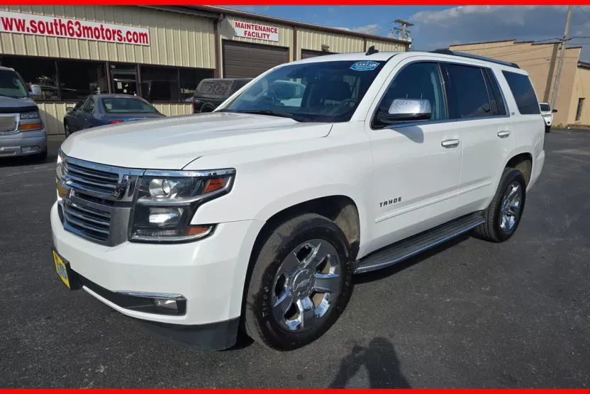 2015 Chevrolet Tahoe LTZ photo 1