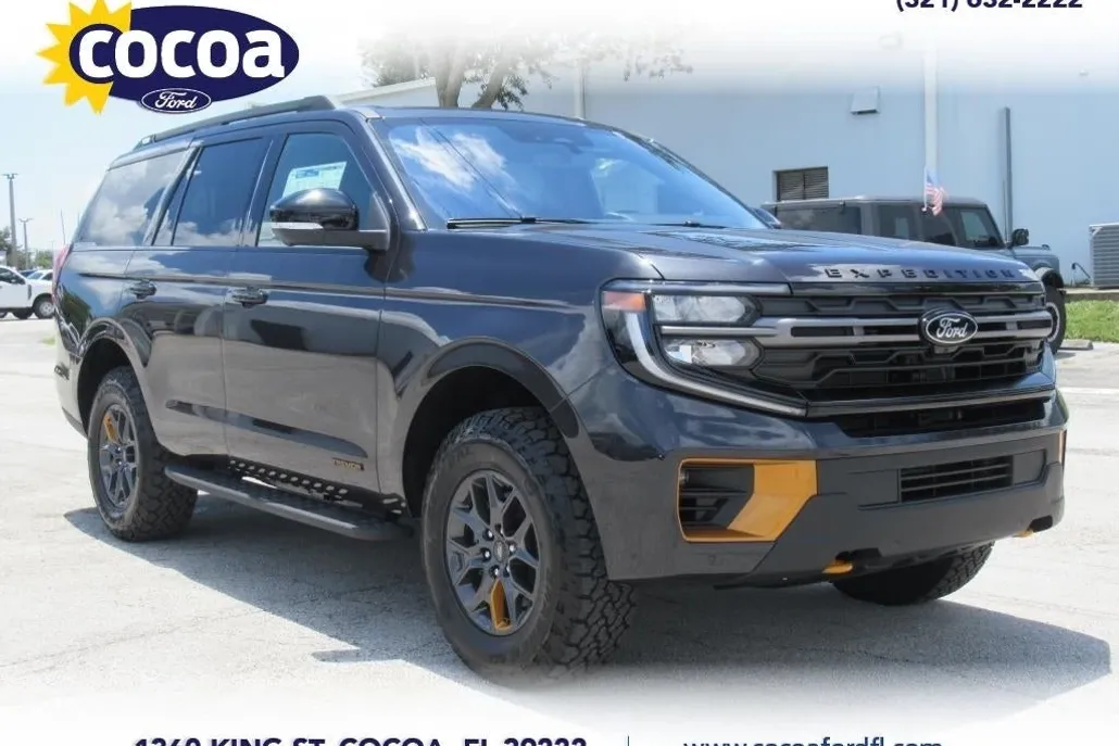 2025 Ford Expedition photo 1