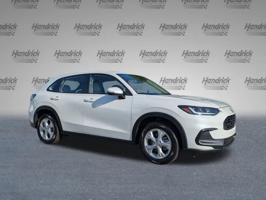 2025 Honda HR-V LX photo 1