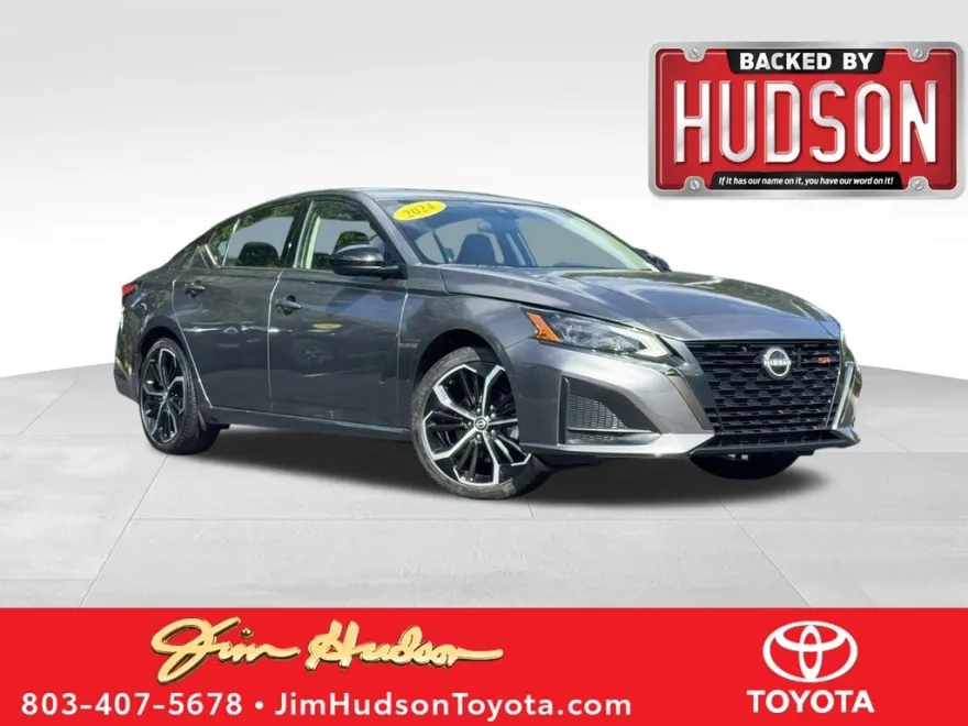 2024 Nissan Altima 2.5 SR photo 1