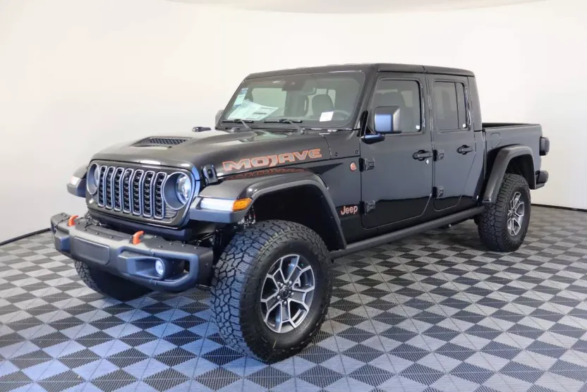 2025 Jeep Gladiator Mojave photo 1