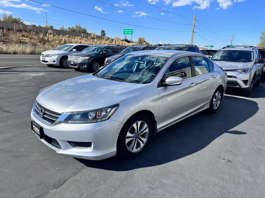 2015 Honda Accord LX photo 1