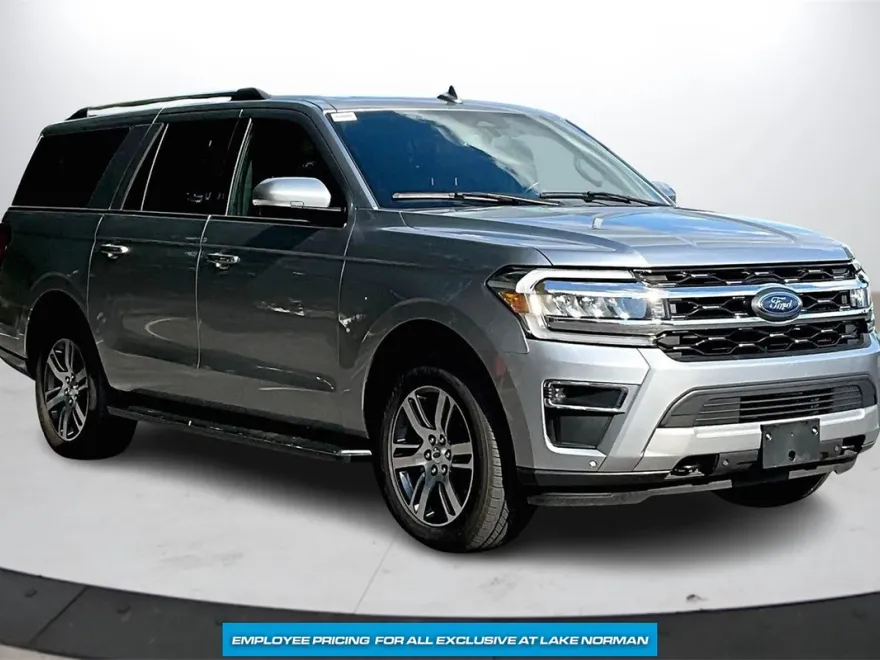 2023 Ford Expedition MAX Limited photo 1