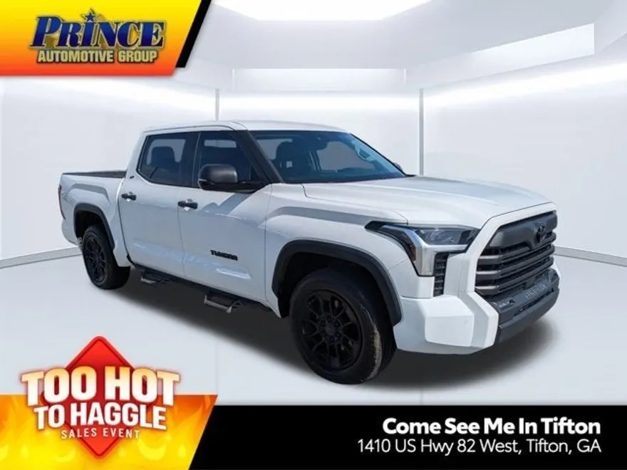 2022 Toyota Tundra SR5 photo 1