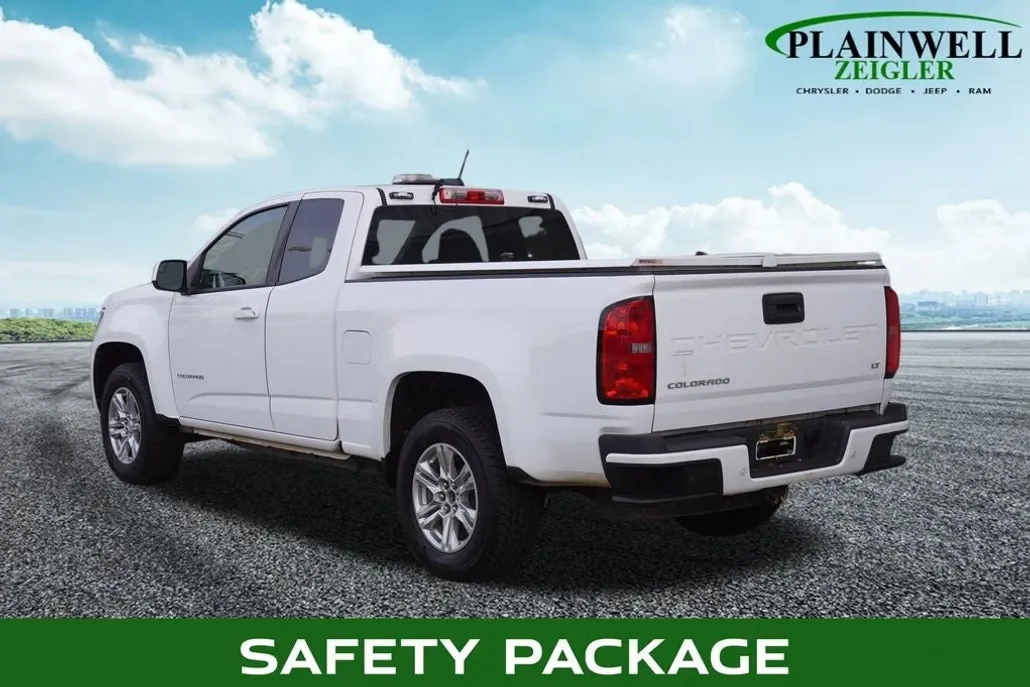 2022 Chevrolet Colorado LT photo 1
