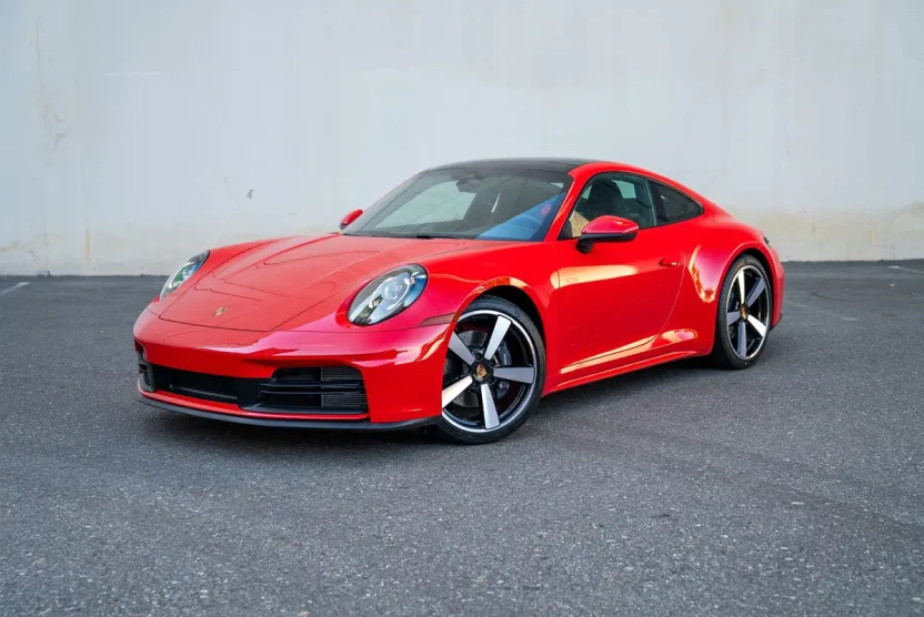 2025 Porsche 911 photo 1