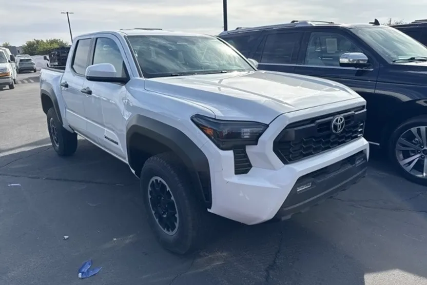 2024 Toyota Tacoma TRD Pro photo 1