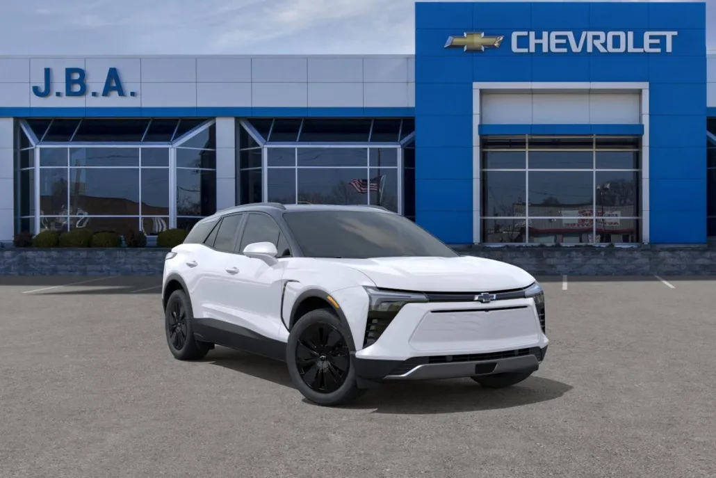 2025 Chevrolet Blazer EV photo 1