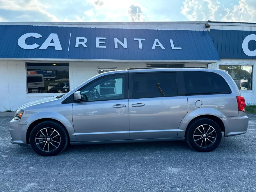 2018 Dodge Grand Caravan GT photo 1