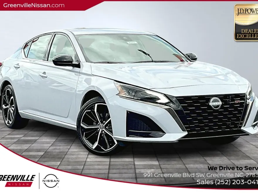 2025 Nissan Altima 2.5 SR photo 1