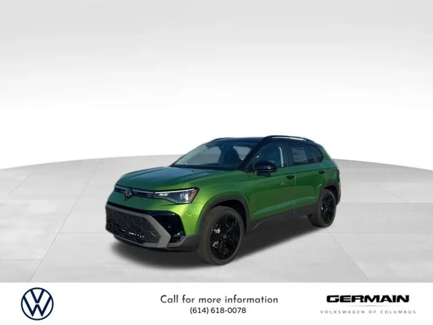 2025 Volkswagen Taos SE photo 1