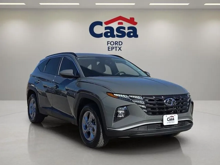 2024 Hyundai Tucson SEL photo 1