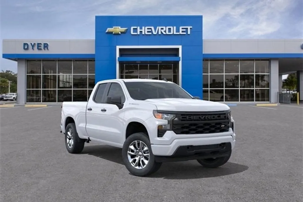 2026 Chevrolet Silverado 1500 Custom photo 1