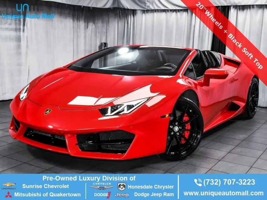 2019 Lamborghini Huracan Spyder photo 1