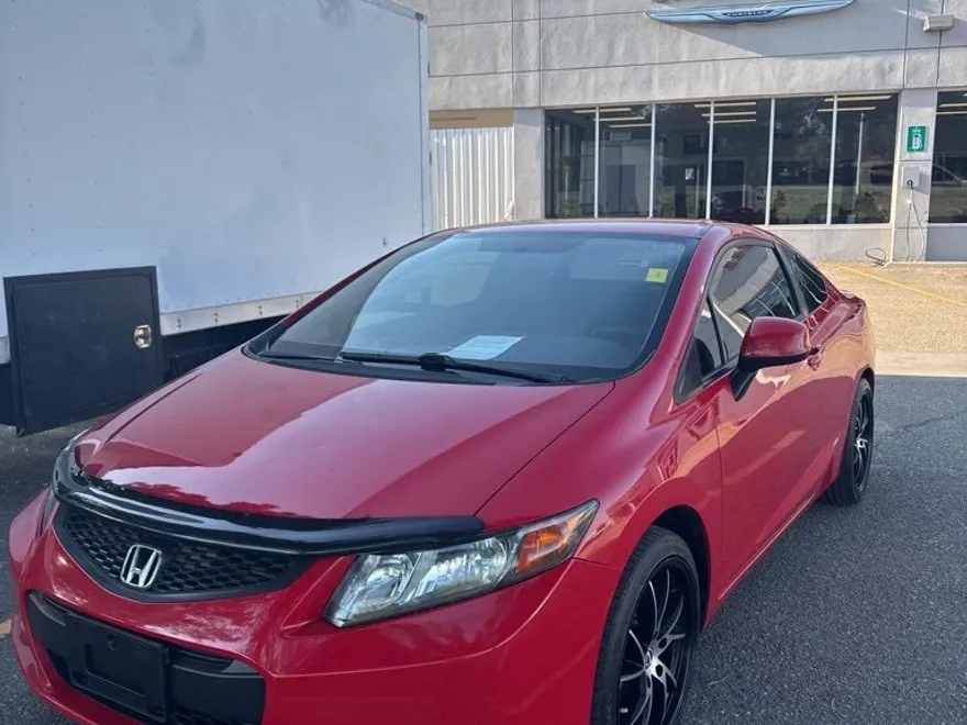 2012 Honda Civic LX photo 1