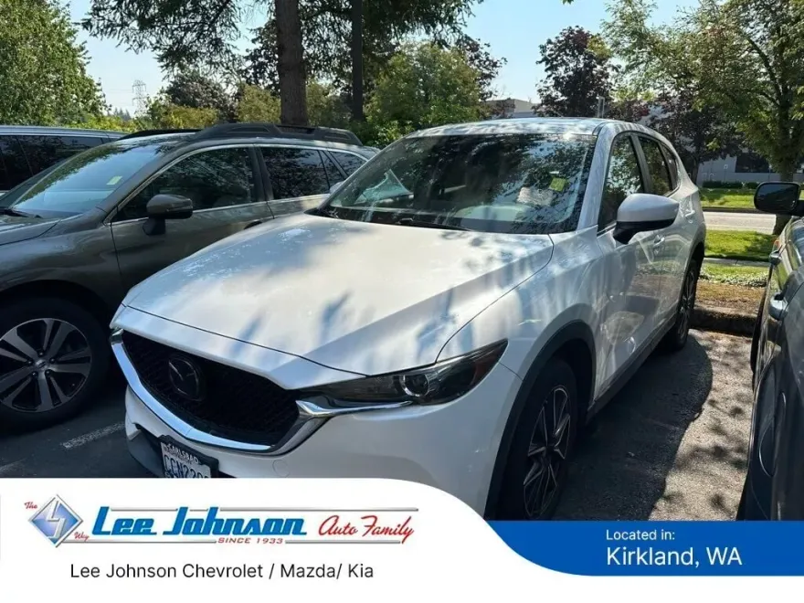 2018 Mazda CX-5 Touring photo 1