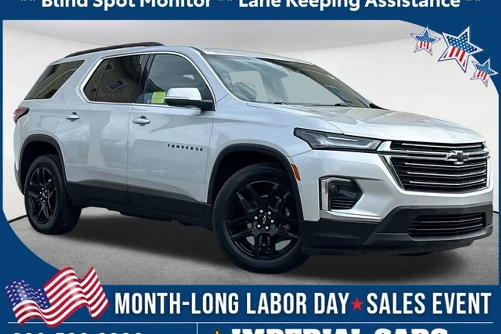 2022 Chevrolet Traverse Cloth 1LT photo 1