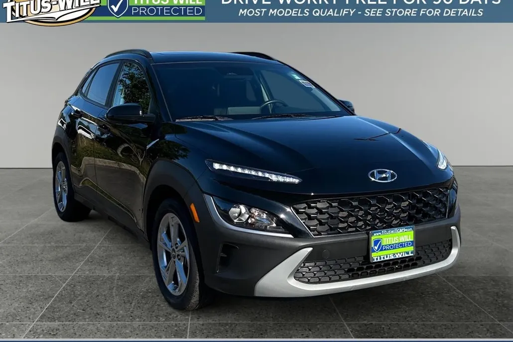2023 Hyundai Kona SEL photo 1