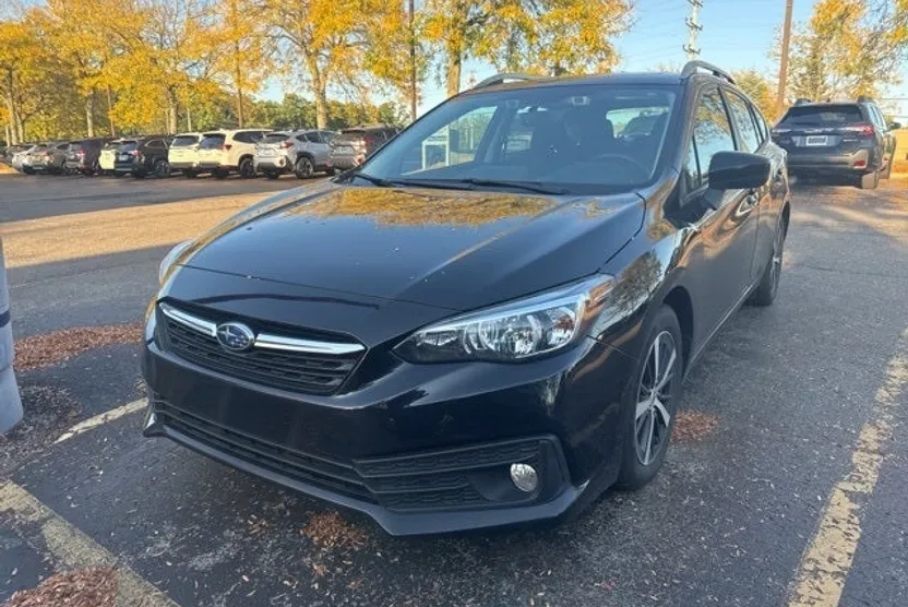 2023 Subaru Impreza Premium photo 1