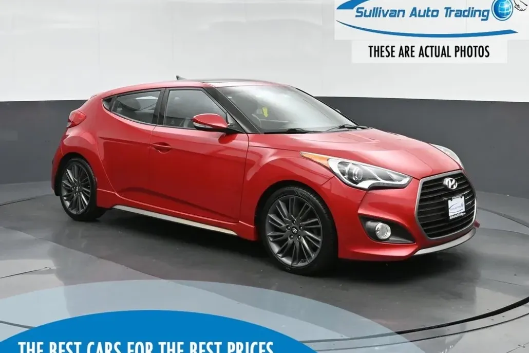 2016 Hyundai Veloster Turbo photo 1