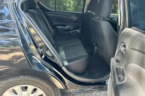 2019 Nissan Versa SV Sedan photo 3