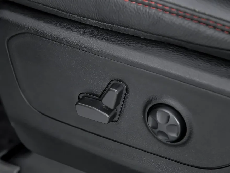 2021 Ram 1500 photo 27