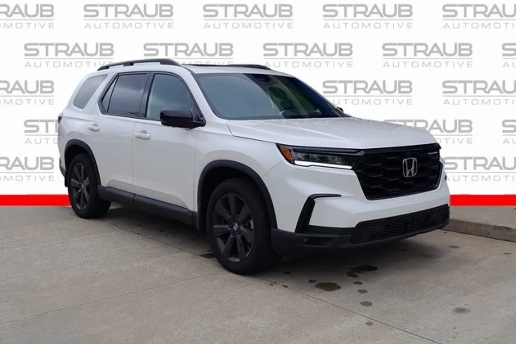 2025 Honda Pilot Black Edition photo 1