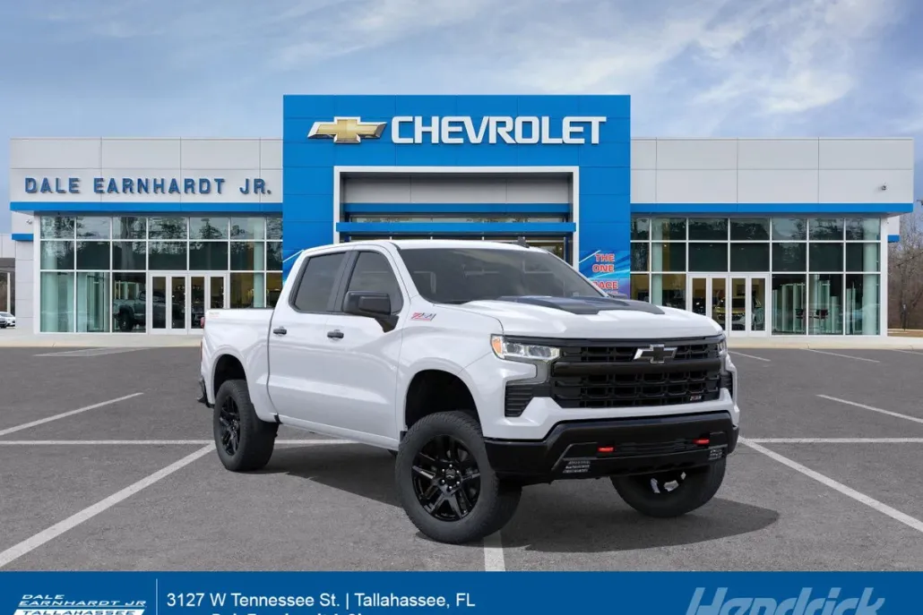 2026 Chevrolet Silverado 1500 LT Trail Boss photo 1